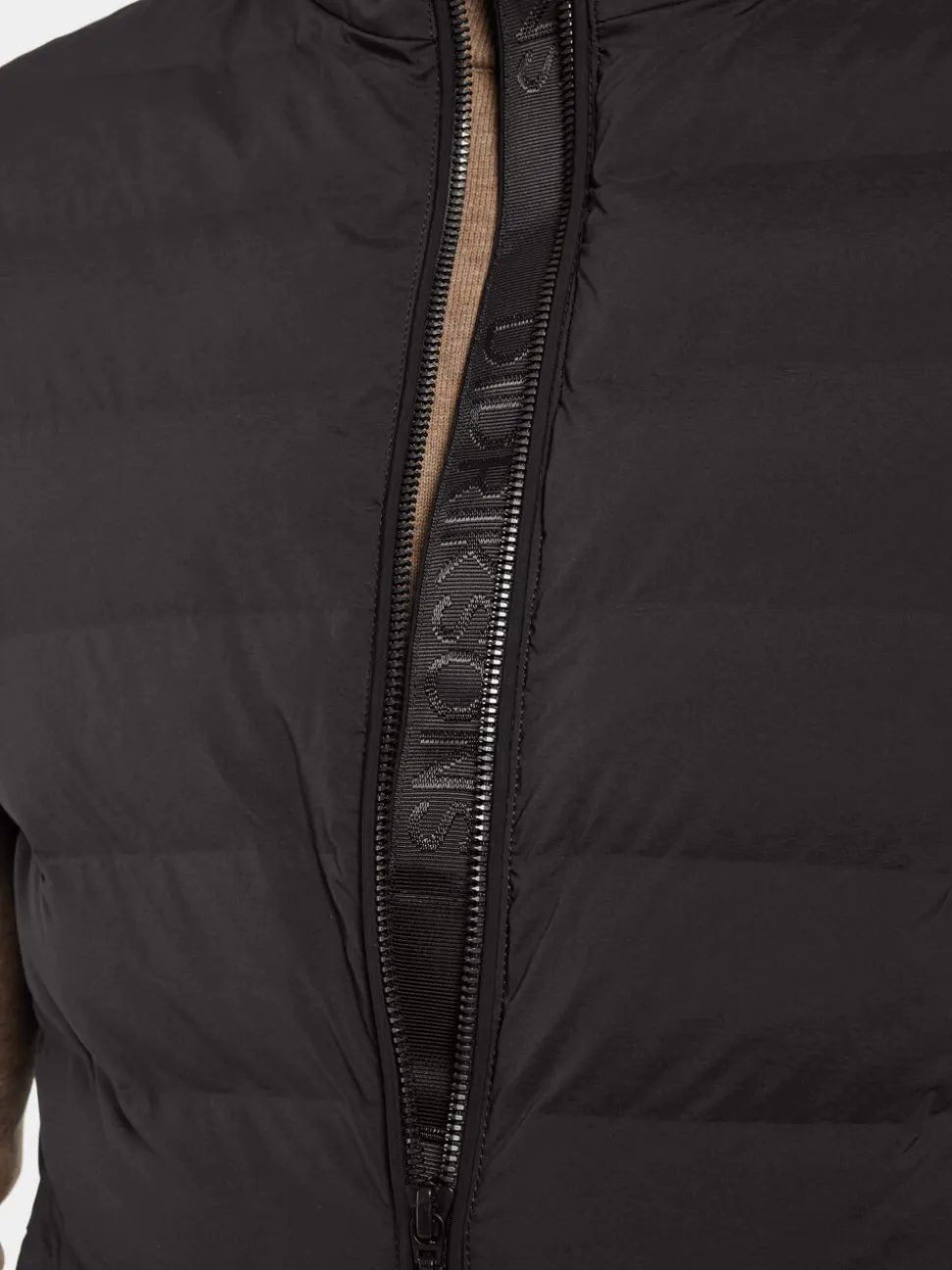 Discount Egon Vest Liivit